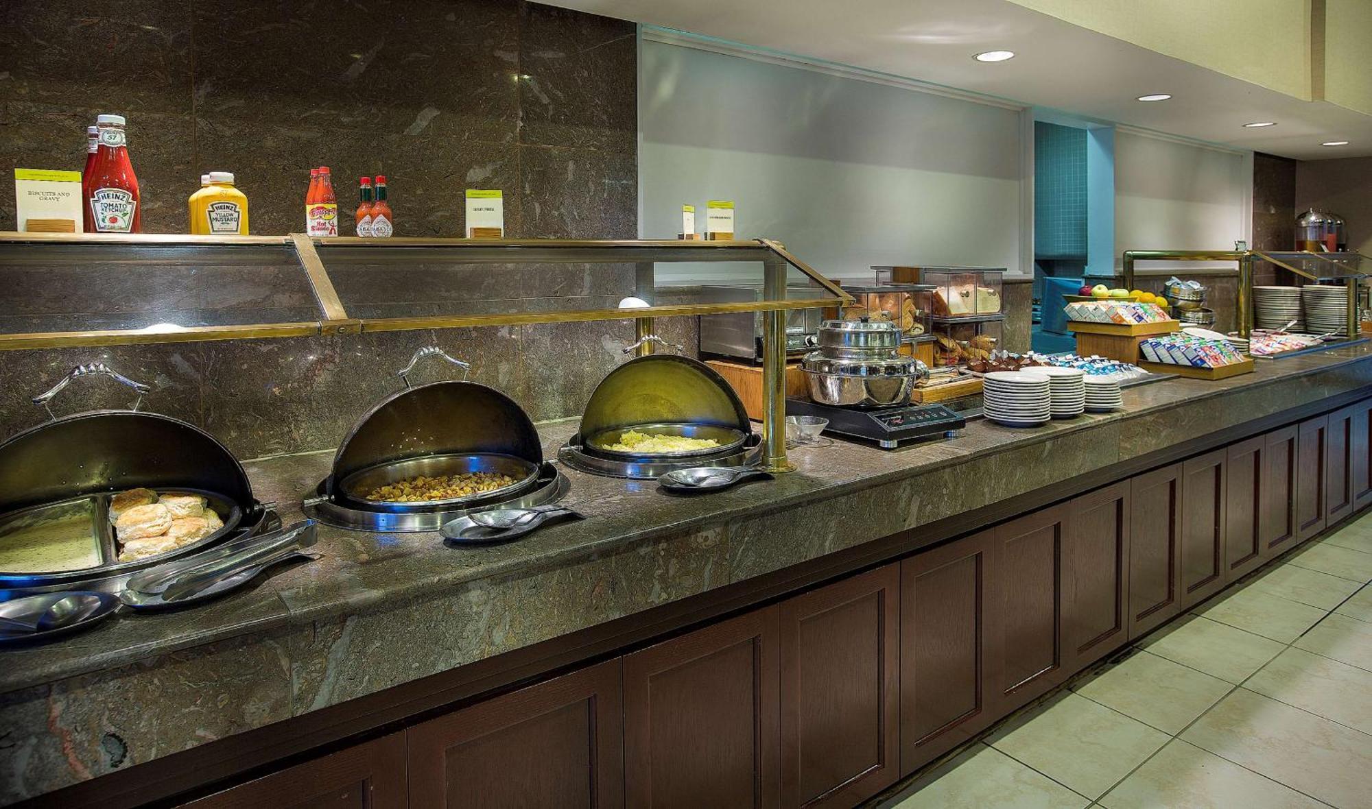 Doubletree By Hilton Charlotte Airport Hotel Buitenkant foto