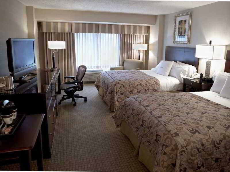 Doubletree By Hilton Charlotte Airport Hotel Kamer foto